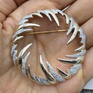 Vintage Sarah Coventry 1973 "Fire 'N Ice" Silver Gold Tone Brooch 2" Signed Art